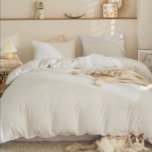 SHEIN white DUVET COVER